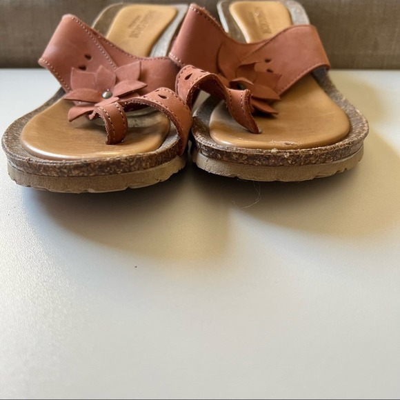 Massino Caponi Slip on wedge sandal with flower detail 7.5 - Picture 5 of 13